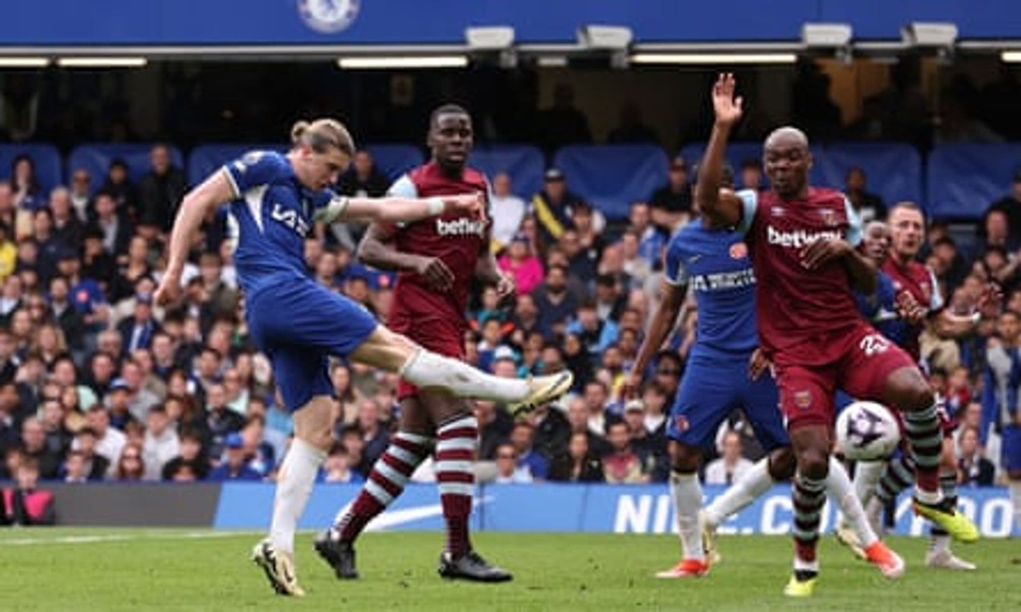 Chelsea Dominates West Ham in Premier League Clash: A Resounding 5-0 Victory
